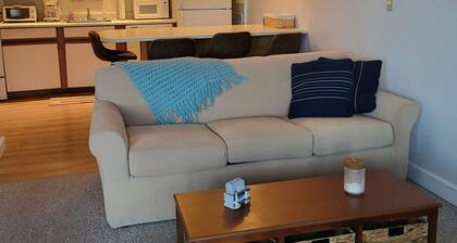 Located just steps from Wells Beach, Eastwinds 114 is perfect for your getaway.