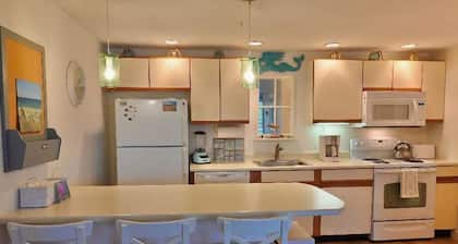 Located just steps from Wells Beach, Eastwinds 123 is perfect for your getaway.