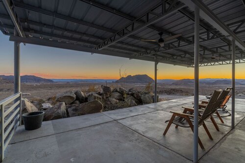 Willow Mtn. Ridge: Luxury & seclusion 10mi to BBNP