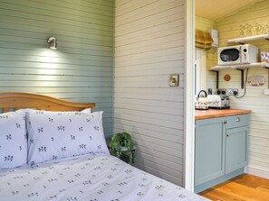 1 غرفة نوم وواي فاي مجانًا وملاءات أسرّة