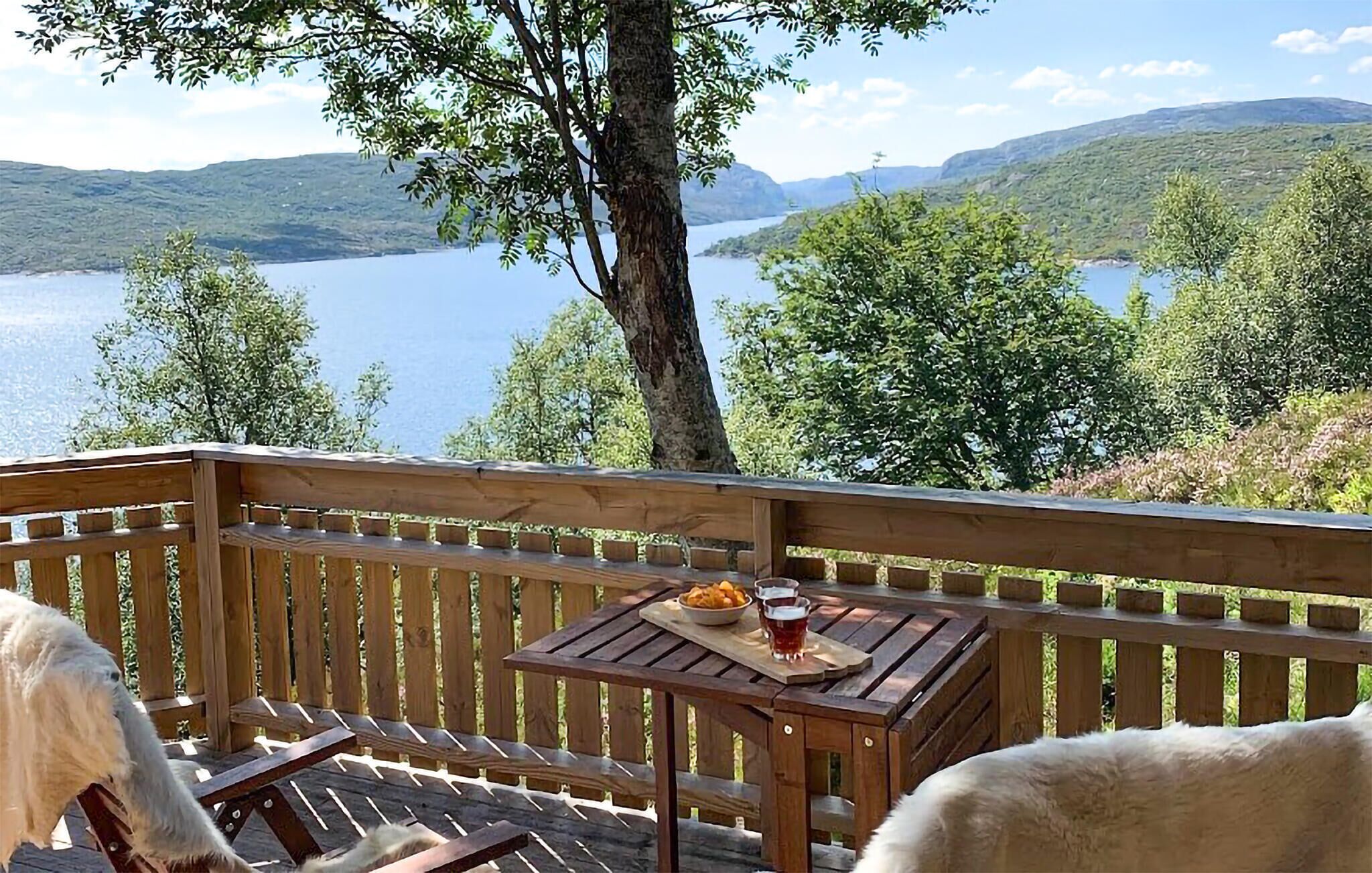 تناول الطعام بالخارج