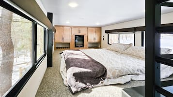 5 chambres, fer et planche Ă  repasser, Wi-Fi, draps fournis