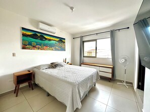 3 chambres, fer et planche Ă repasser, Wi-Fi, draps fournis
