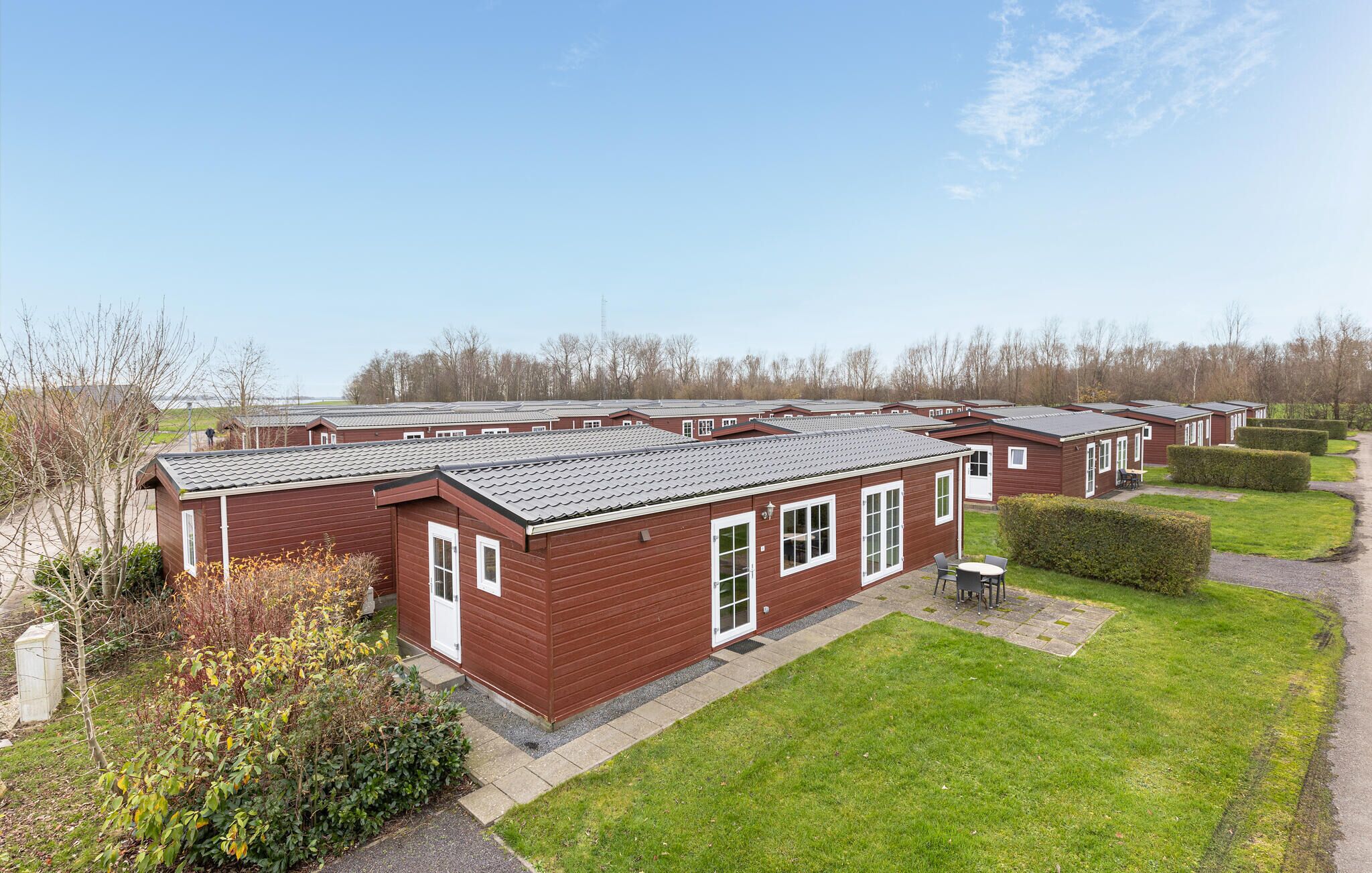 المنشأة من الخارج