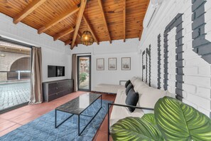 7 habitaciones, cortinas blackout y wifi gratis 