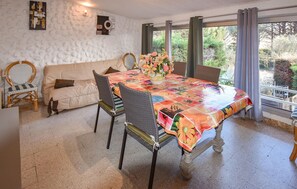 Dining - Gorgeous home in Vaison-la-Romaine (Vaison-la-Romaine)