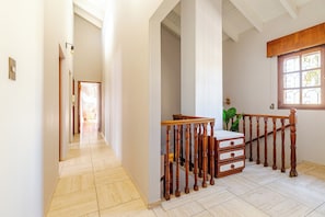 Staircase - MOT Erlich Wine House (Mendoza)