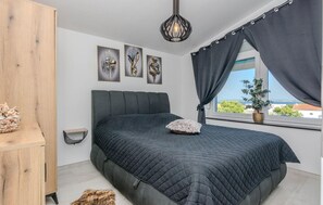 3 Schlafzimmer, Bügeleisen/Bügelbrett, Reisekinderbett, kostenloses WLAN