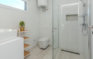 Douche, séchoir à cheveux
