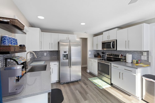 Cozy home in Logan, close to USU