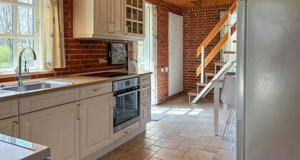 Nice home in Roslev with WiFi