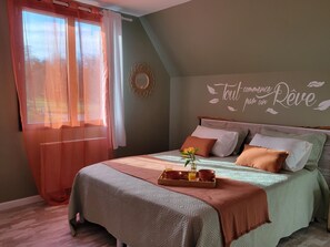 1 quarto, berço de viagem, Wi-Fi de cortesia