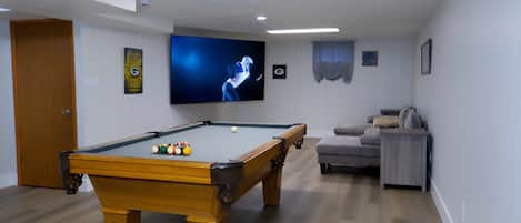 Spielezimmer