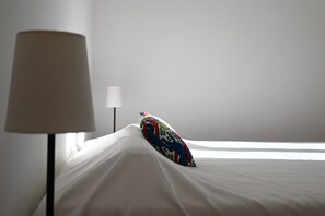 1 bedroom, bed sheets - M417 - Marcelli, comfortable two-room apartment 100 meters from the sea (Marcelli)