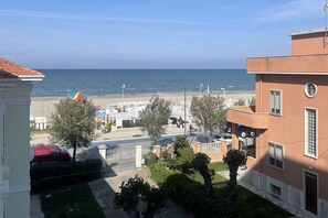 Exterior - SE141 – Comfortable two-room apartment facing the sea (Senigallia)