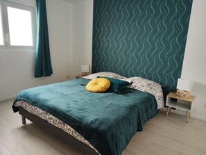 3 bedrooms, travel crib, free WiFi