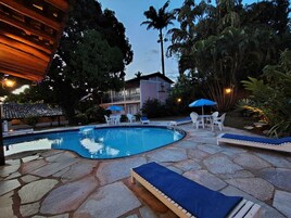 Piscina interna, piscina externa