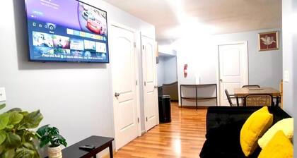 Lovely Loft Near NYC, EWR &
American Dream Mall