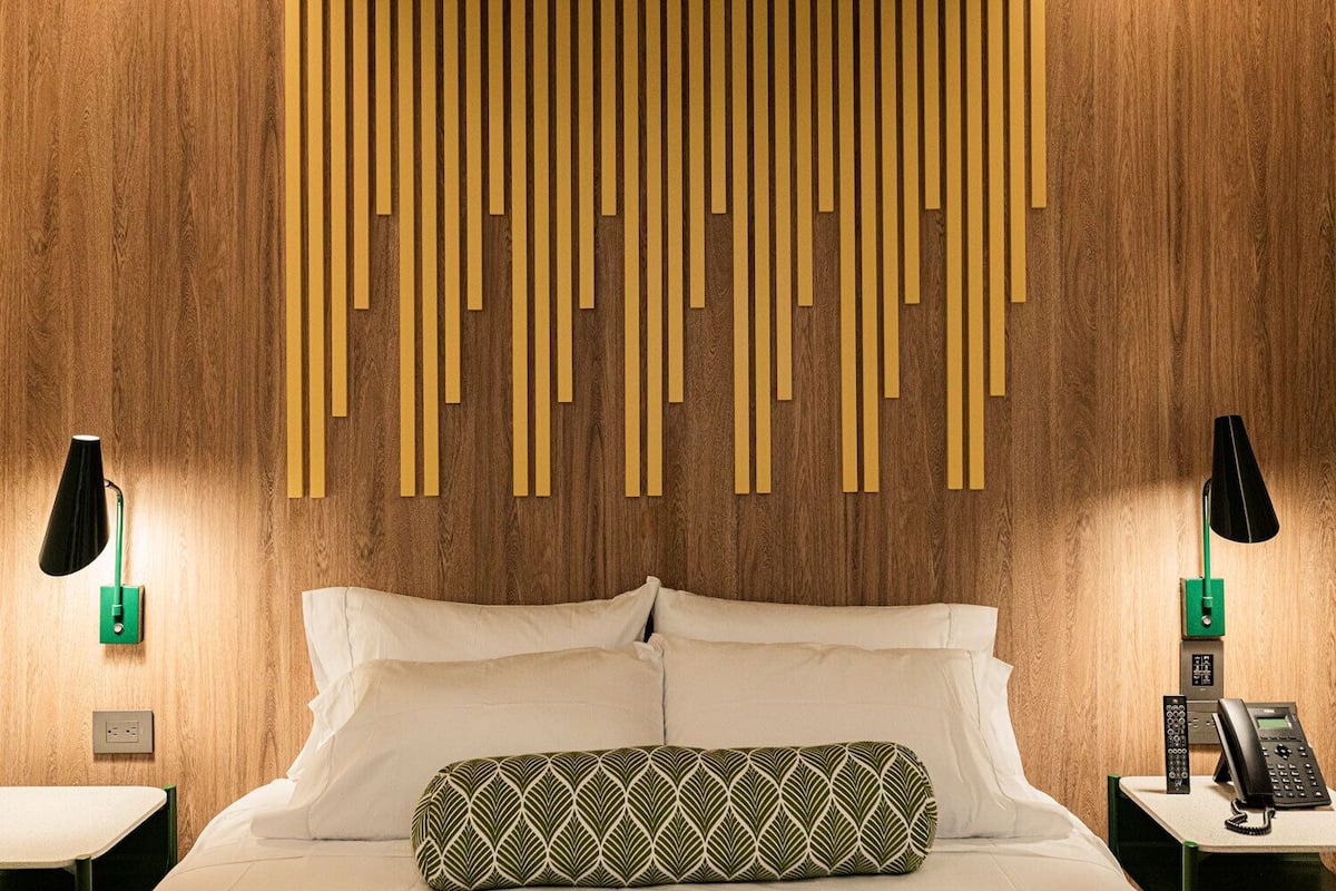 Standard Double Room | Minibar, in-room safe, desk, laptop workspace