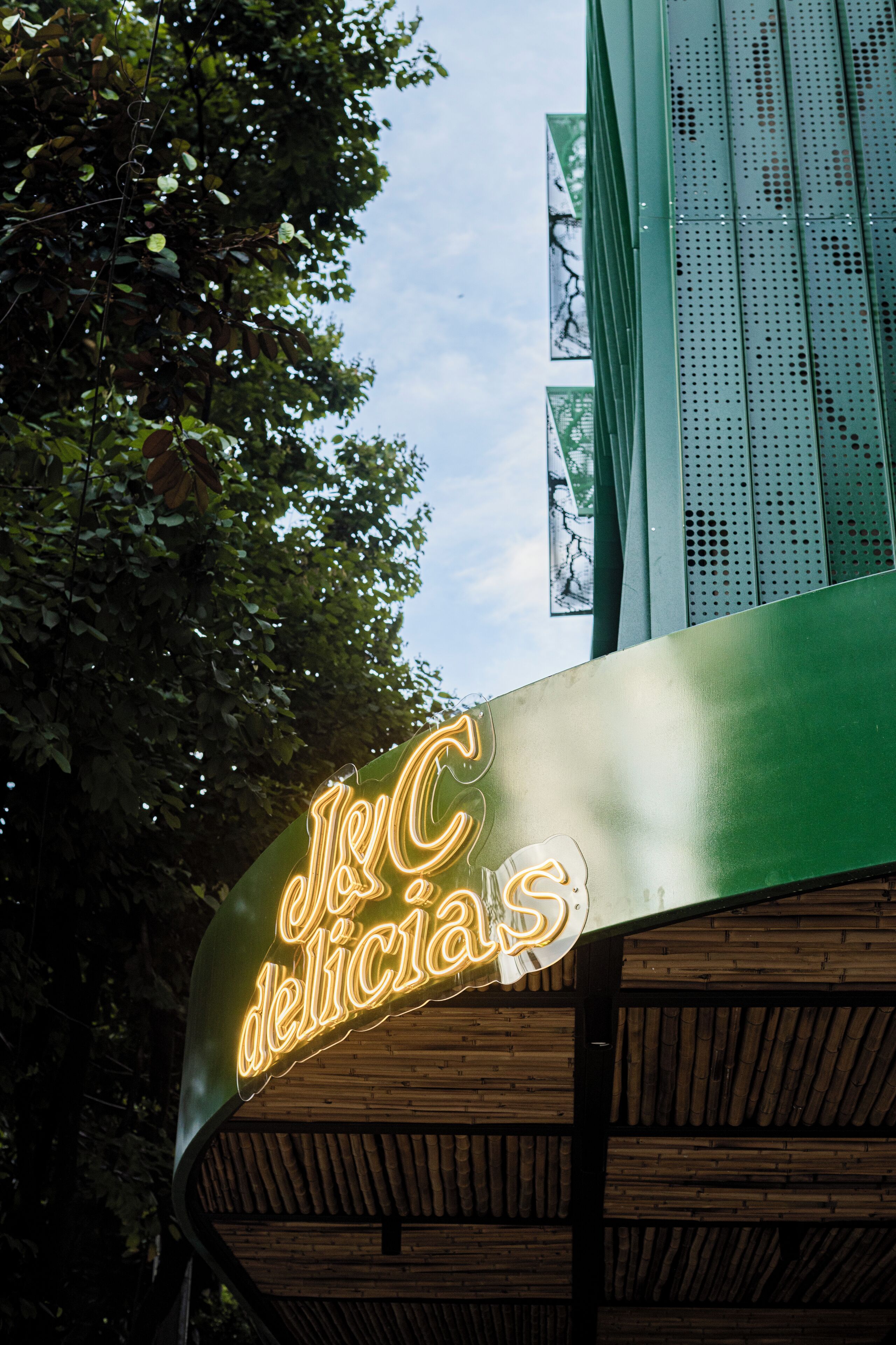 Foto - Sloh Hotel & Bar Manila Medellin