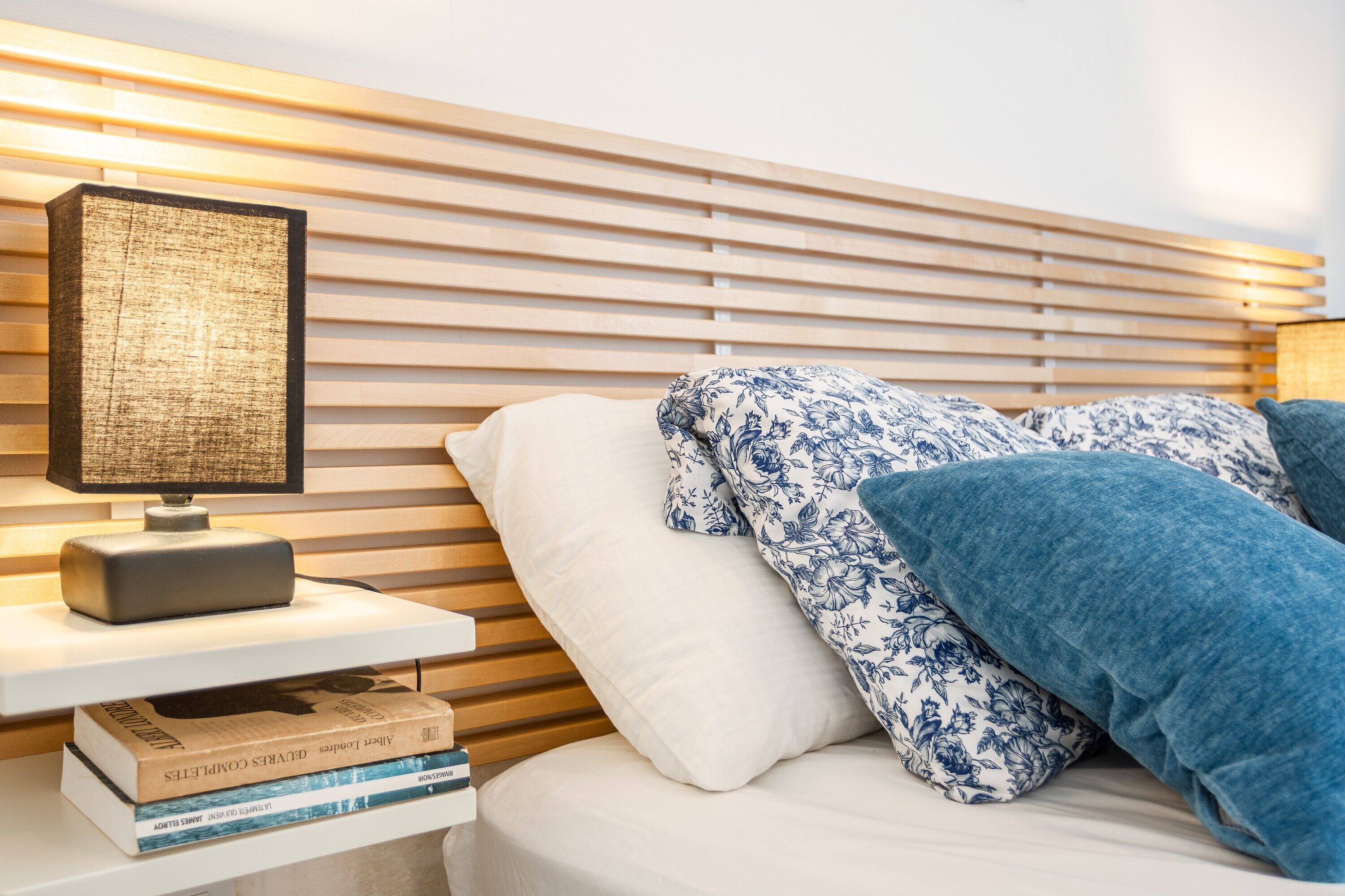 3 makuuhuonetta, silitysrauta/-lauta, ilmainen Wi-Fi, vuodevaatteet