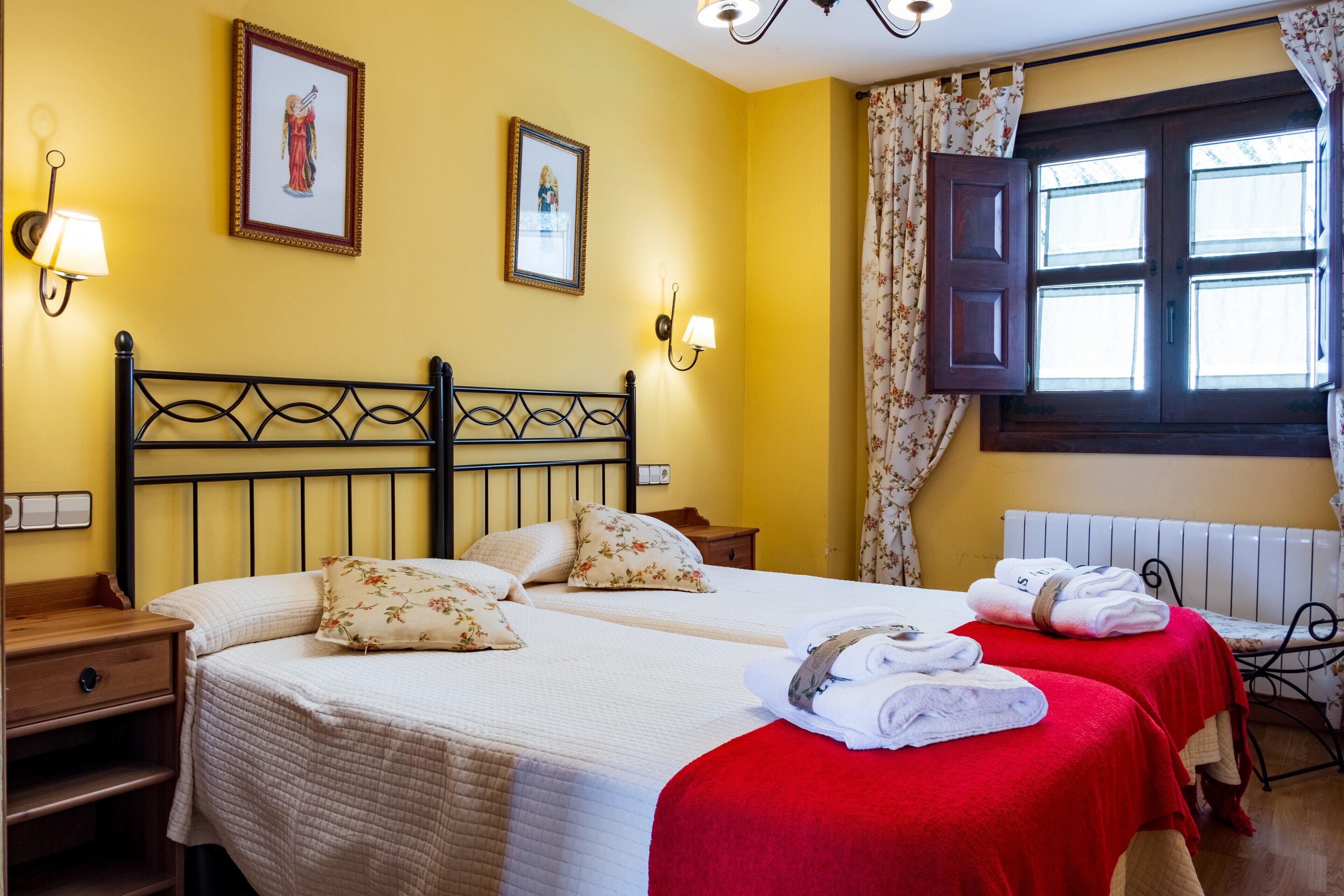 3 Schlafzimmer, Bügeleisen/Bügelbrett, kostenloses WLAN, Bettwäsche