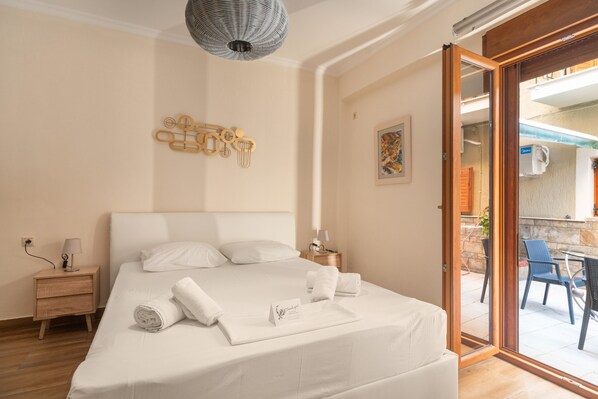 1 bedroom, free WiFi, bed sheets