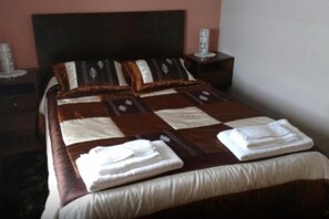 2 bedrooms, free WiFi, bed sheets
