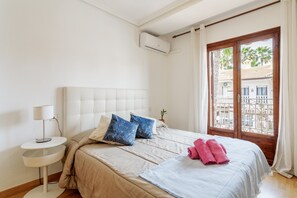 1 bedroom, free WiFi, bed sheets