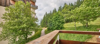 Apartment 'Prapoutel Pied Des Pistes' with Mountain View and Balcony