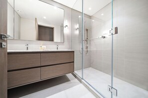 Bathroom - Silkhaus Grande (Dubai)