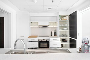 Appartement Exclusif, 1 très grand lit | Cuisine privée | Grand réfrigérateur, cafetière/bouilloire, bouilloire électrique