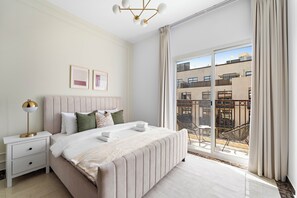 Signature Apartment, Multiple Beds | 2 bedrooms, Egyptian cotton sheets, premium bedding, memory foam beds