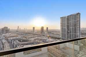 Panoramic Apartment, 1 King Bed | Balcony view
