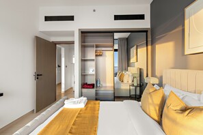 Panoramic Apartment, 1 King Bed | 1 bedroom, Egyptian cotton sheets, premium bedding, memory foam beds