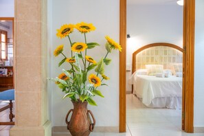 3 chambres, fer et planche à repasser, Wi-Fi gratuit, draps fournis