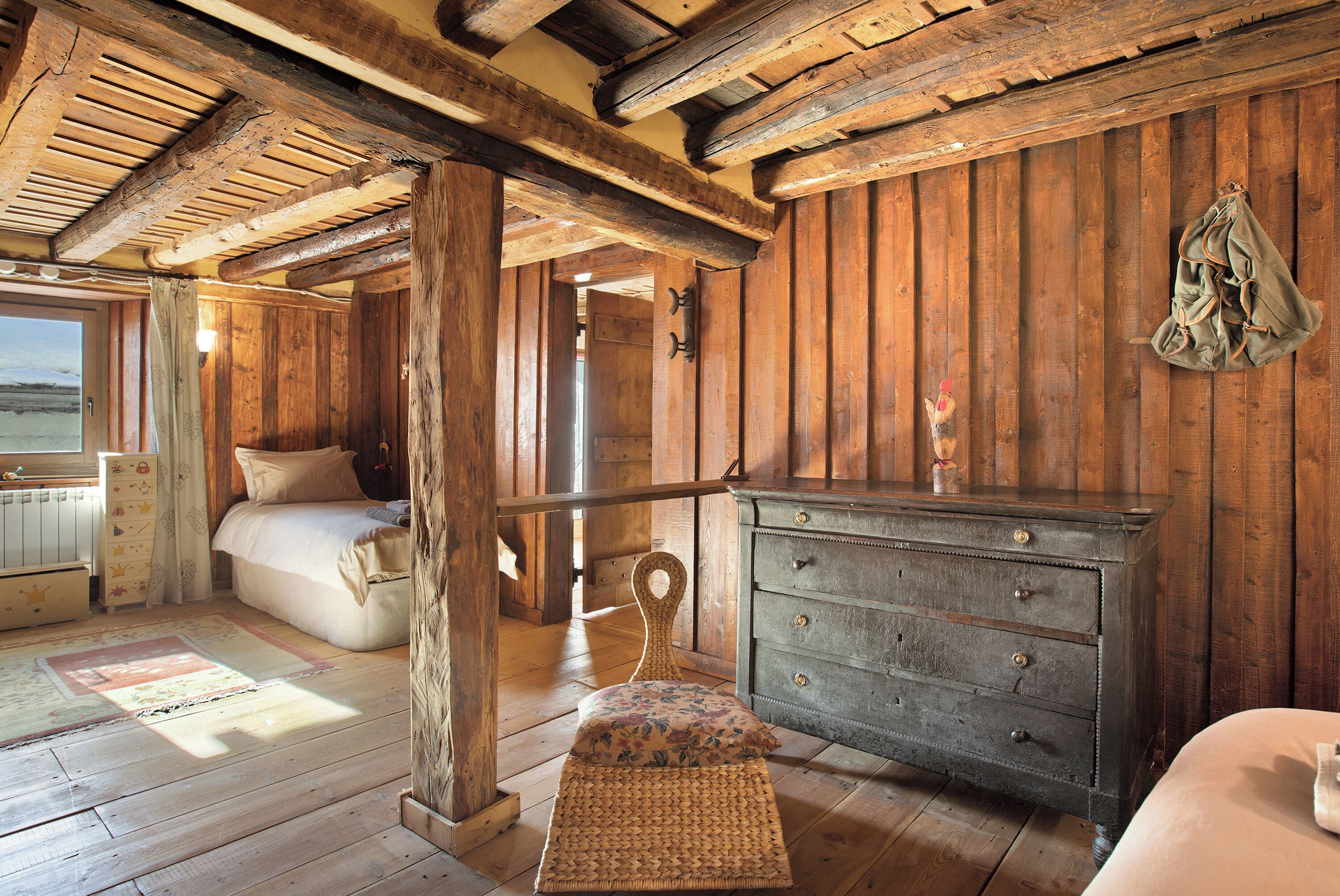 2 多间卧室、熨斗/熨衣板、免费 WiFi、床单