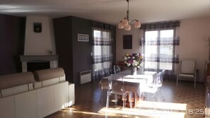 Dining - Le Nid Marin with Private Terrace, Private Garden & Wi-Fi - 76 (Pornic)