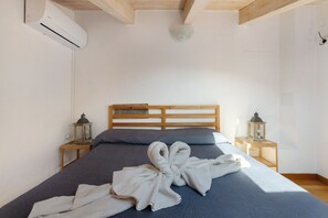 2 bedrooms, free WiFi, bed sheets
