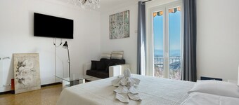 Apartment 'Merlino' with Balcony, Wi-Fi and Air Conditioning