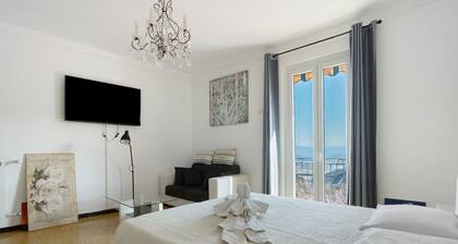 Apartment 'Merlino' with Balcony, Wi-Fi and Air Conditioning