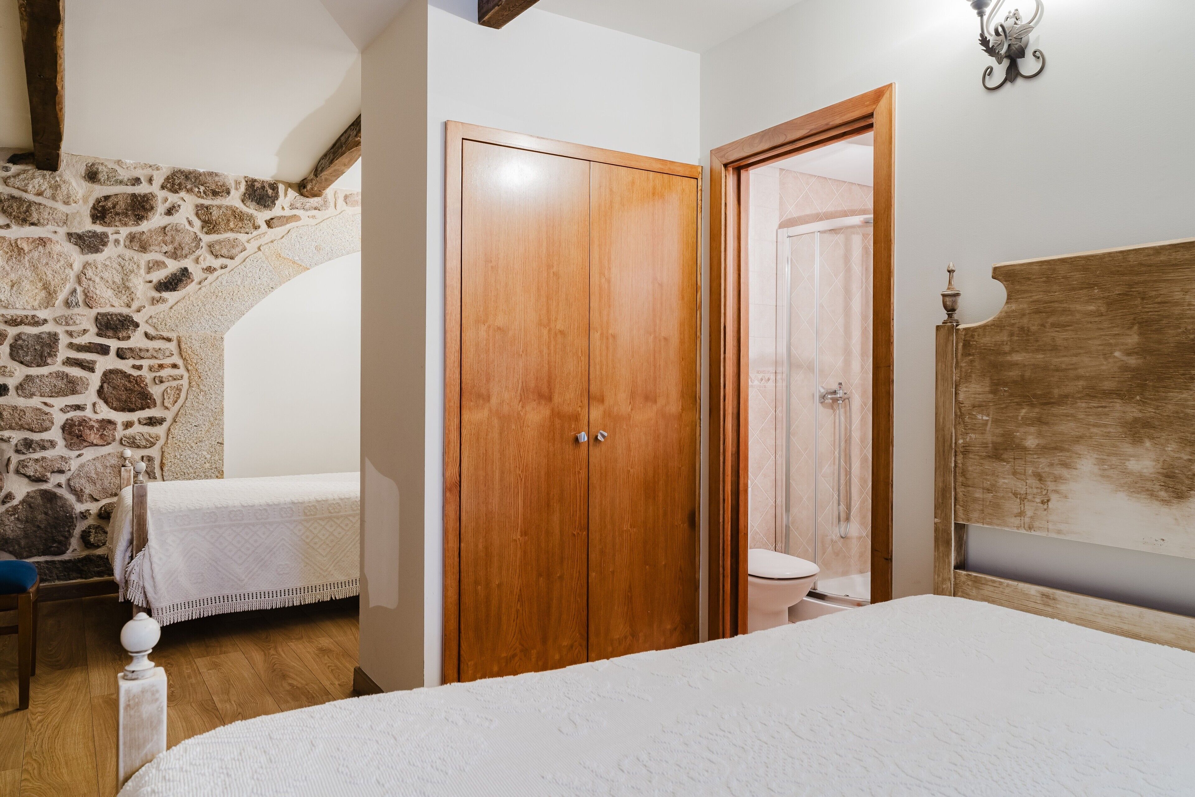 1 chambre, Wi-Fi gratuit, draps fournis