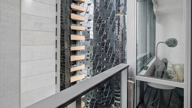 Property grounds - The Downtown Nest CBD (Melbourne)
