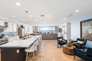 Interior - The Penthouse Oceanfront (Oceanside)