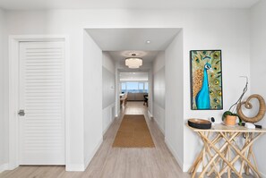 Interior - The Penthouse Oceanfront w/Amazing Views (Oceanside)