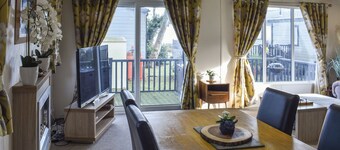 Stunning Cliff Top Cottage - UK48809