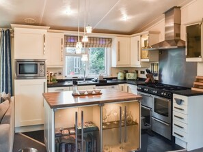 Dishwasher - Azure Retreats - Beautiful Sea View - UK48810 (Lowestoft)