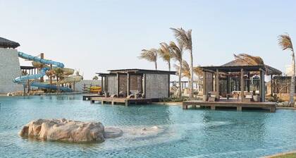 Grand Solmar Pacific Dunes - 2 bedroom penthouse suite-Accommodates up to 8