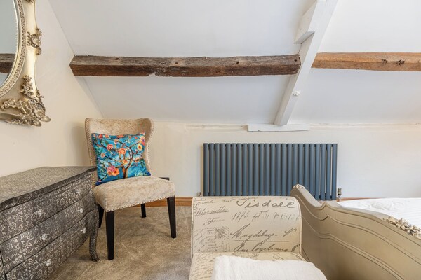 Eilmers Cottage Lovely 4bd In Malmesbury - Malmesbury, UK