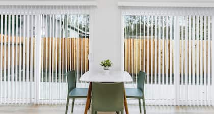 Private Guesthouse in Thousand Oaks close to shops & eats!